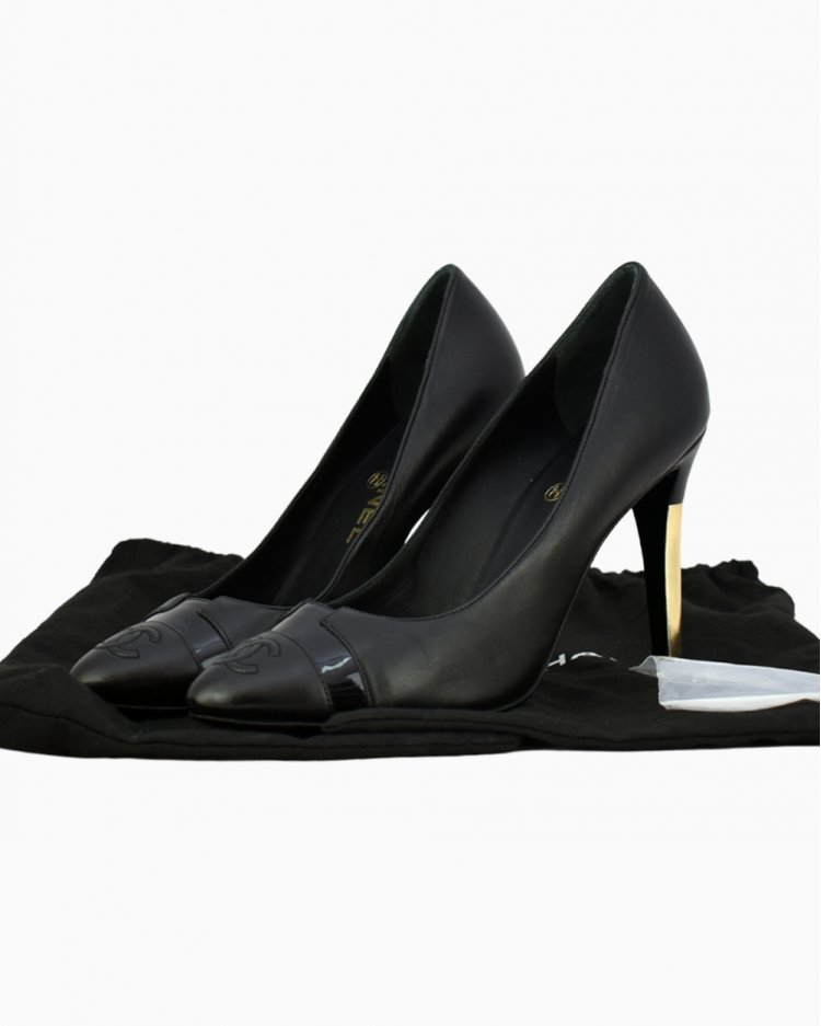 Sapato Chanel Original CC Cap Toe Pumps Preto feminino